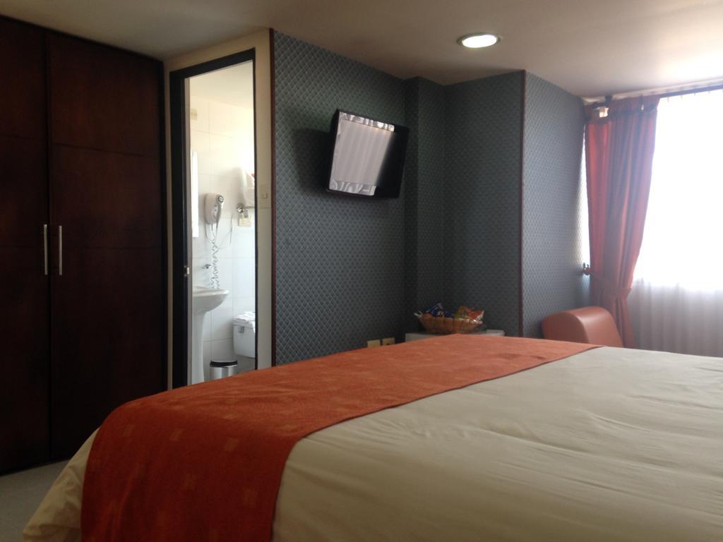 Hotel Plaza Muisca Tunja Buitenkant foto