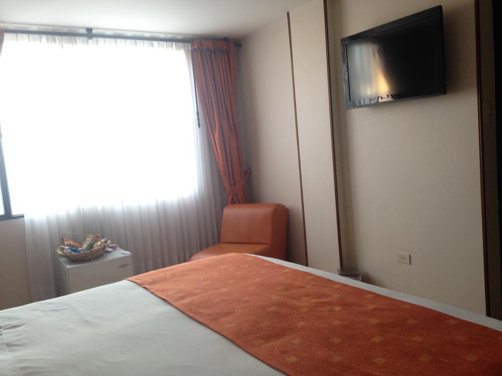 Hotel Plaza Muisca Tunja Buitenkant foto