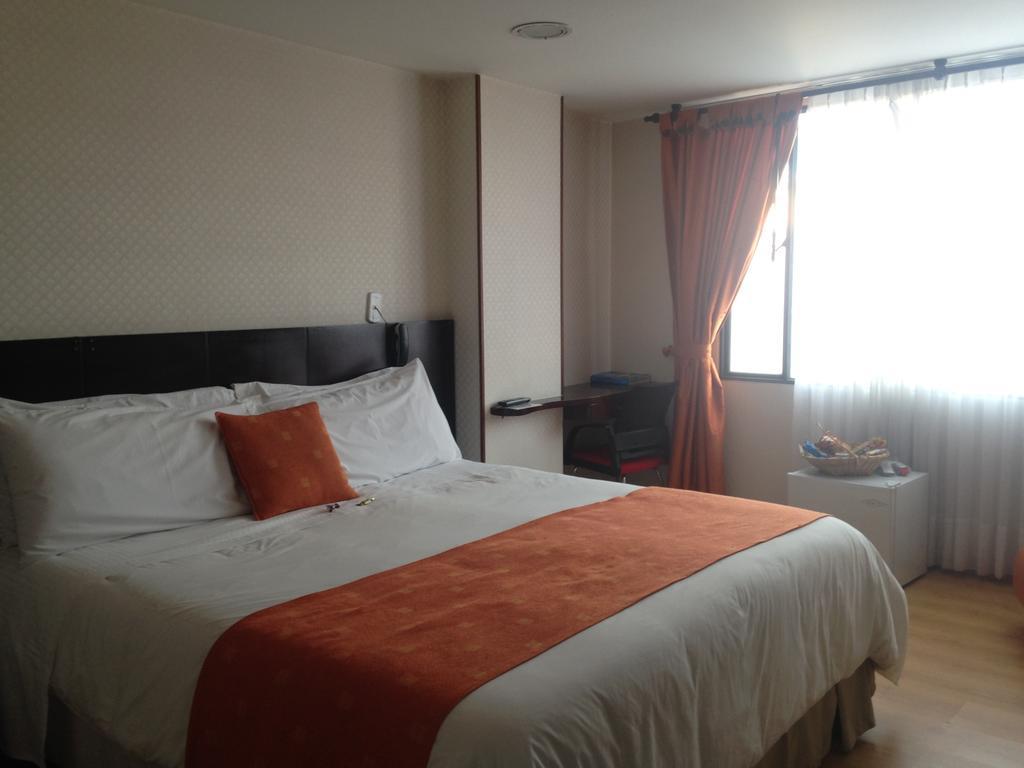 Hotel Plaza Muisca Tunja Buitenkant foto