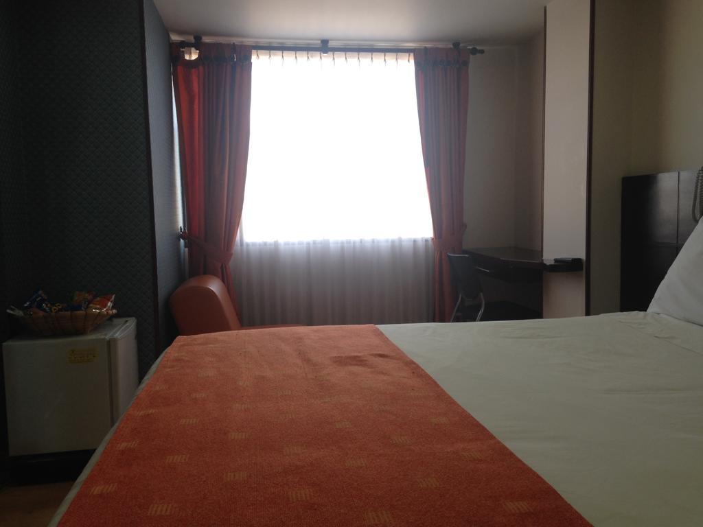 Hotel Plaza Muisca Tunja Buitenkant foto